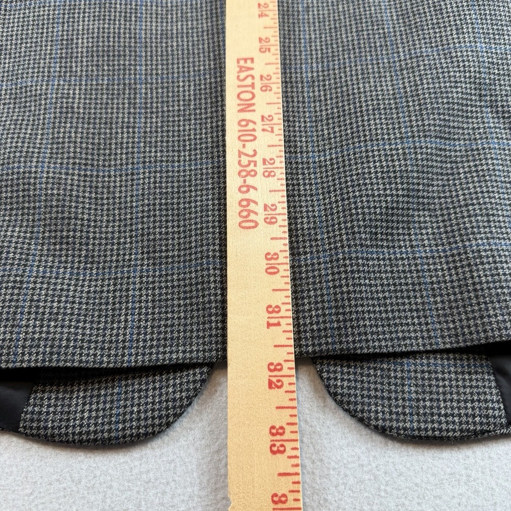 Jos A Bank Traveler's Collection 43L Sport Coat Gray Blue Windowpane Wool Blazer - Picture 11 of 14